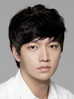 بیوگرافی Baek Chul Min