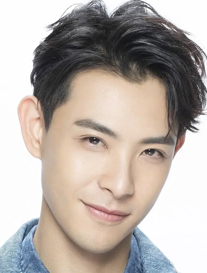 بیوگرافی Lian Chen Xiang