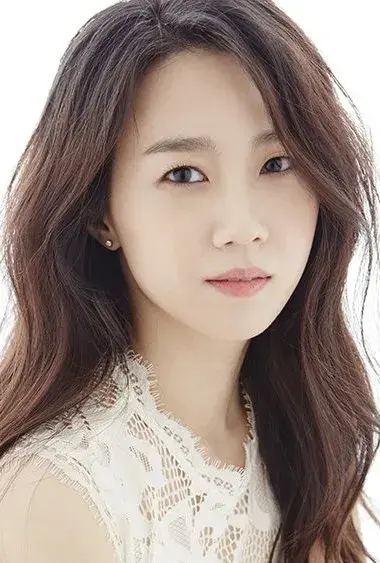 بیوگرافی Baek Ok Dam