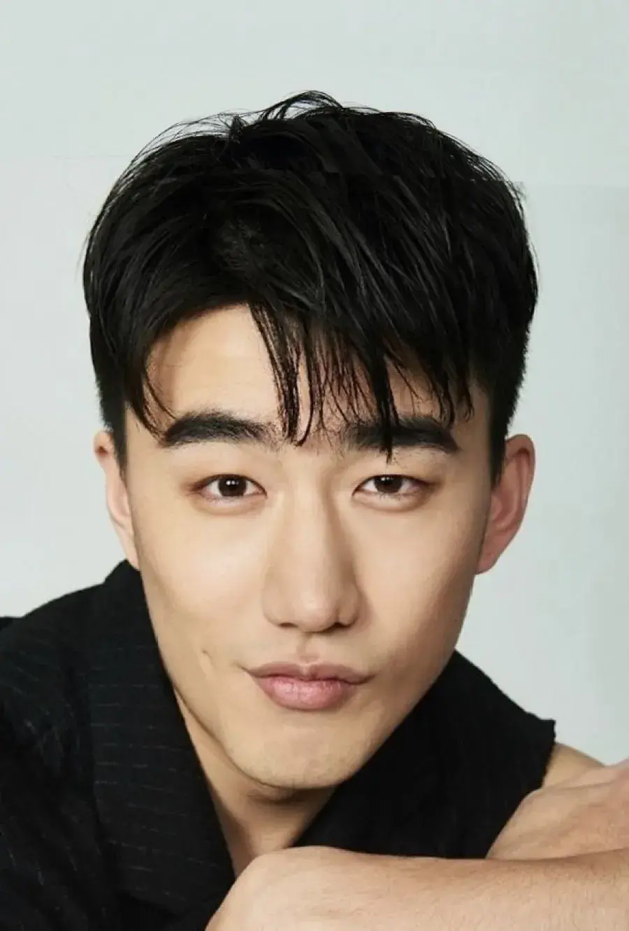 بیوگرافی Li Jun Xian