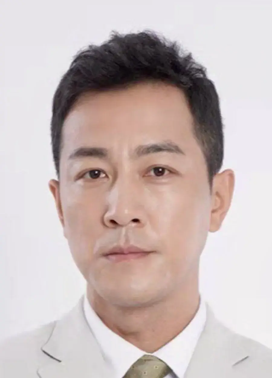 بیوگرافی Wang Bin