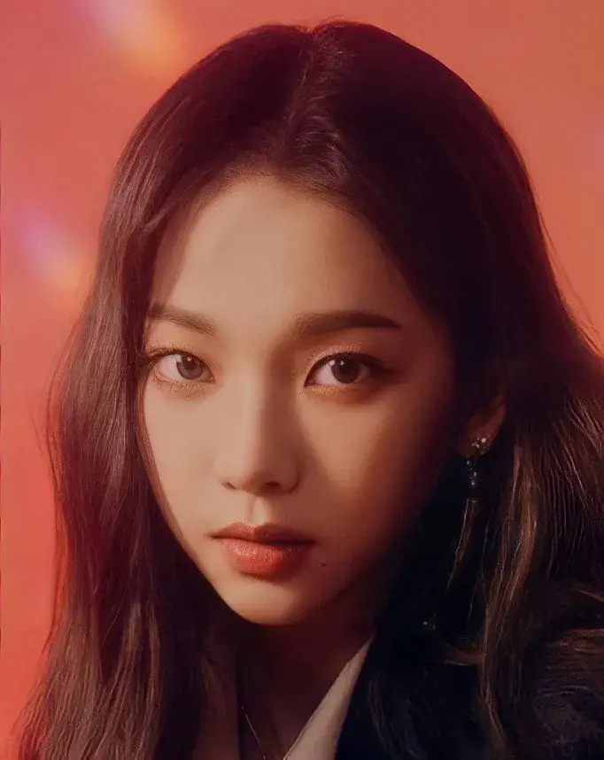 بیوگرافی Yu Ji Min