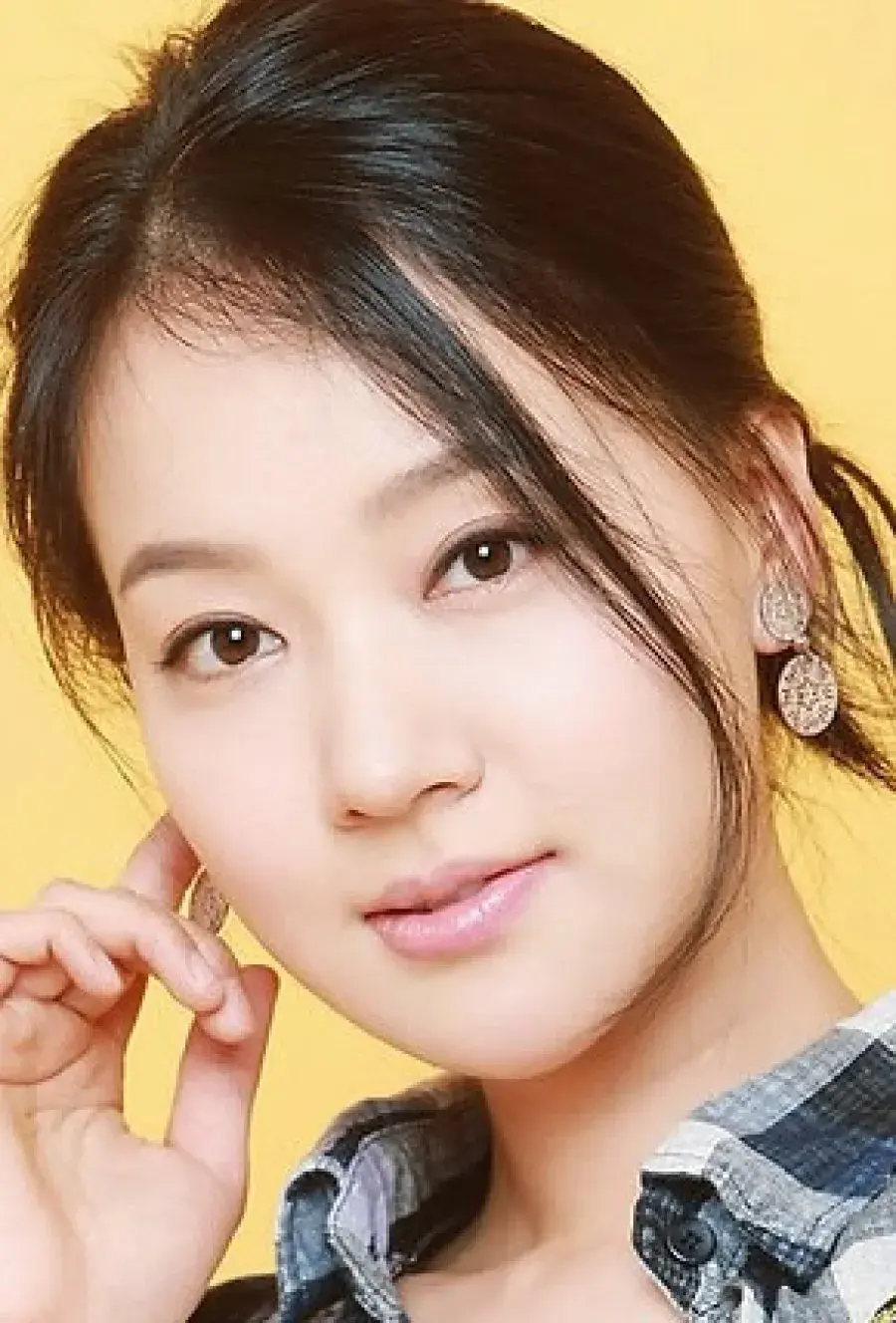 بیوگرافی Jeon Soo Yeon