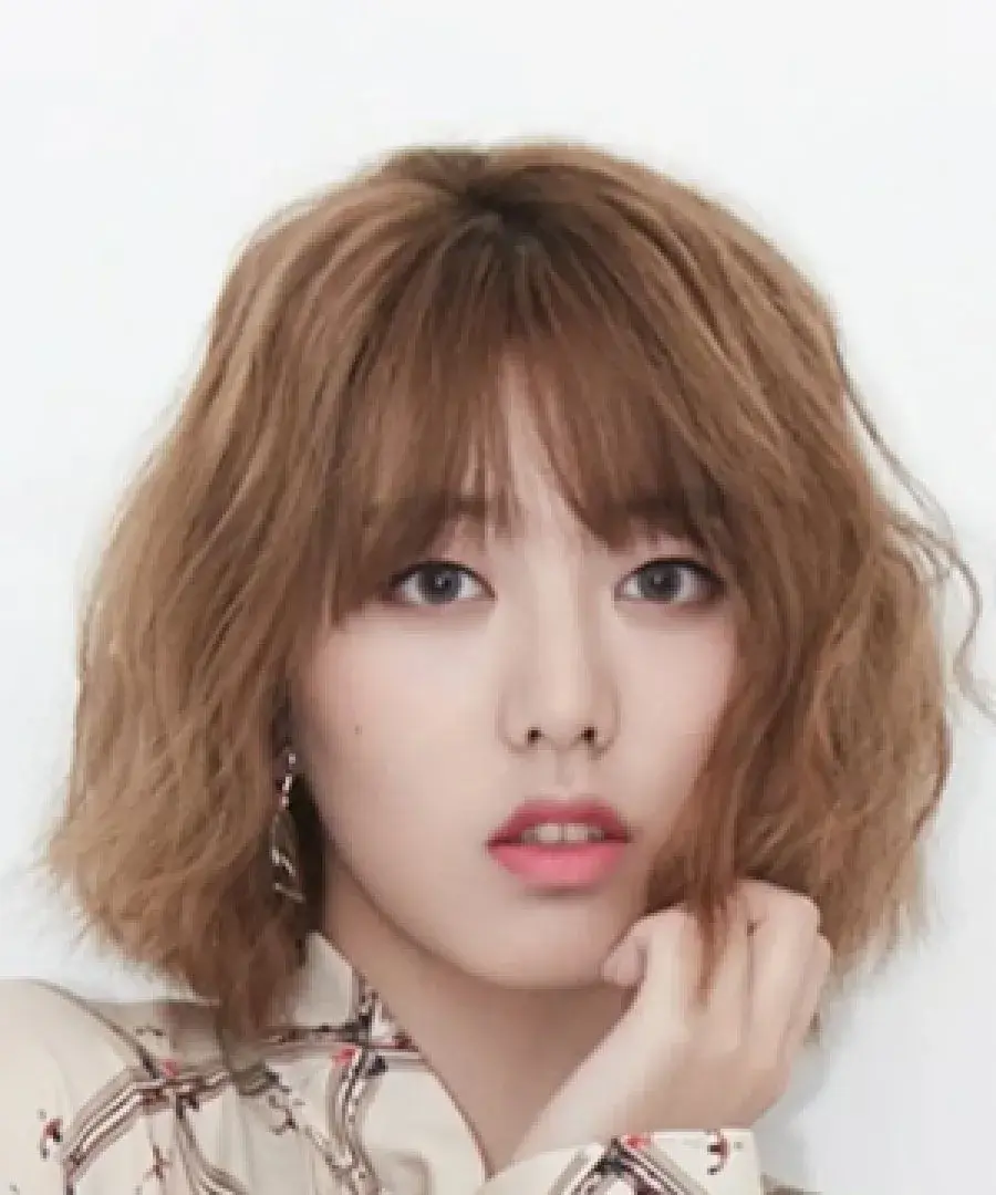 بیوگرافی Liu Ren Yu