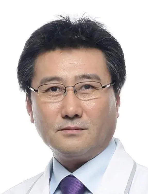 بیوگرافی Choi Jung Woo