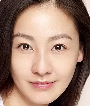 بیوگرافی Lee Mi Yeon