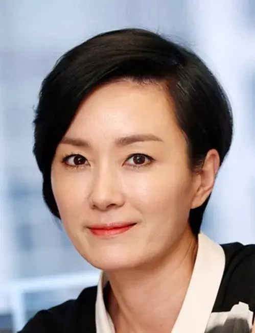 بیوگرافی Oh Yeon Soo