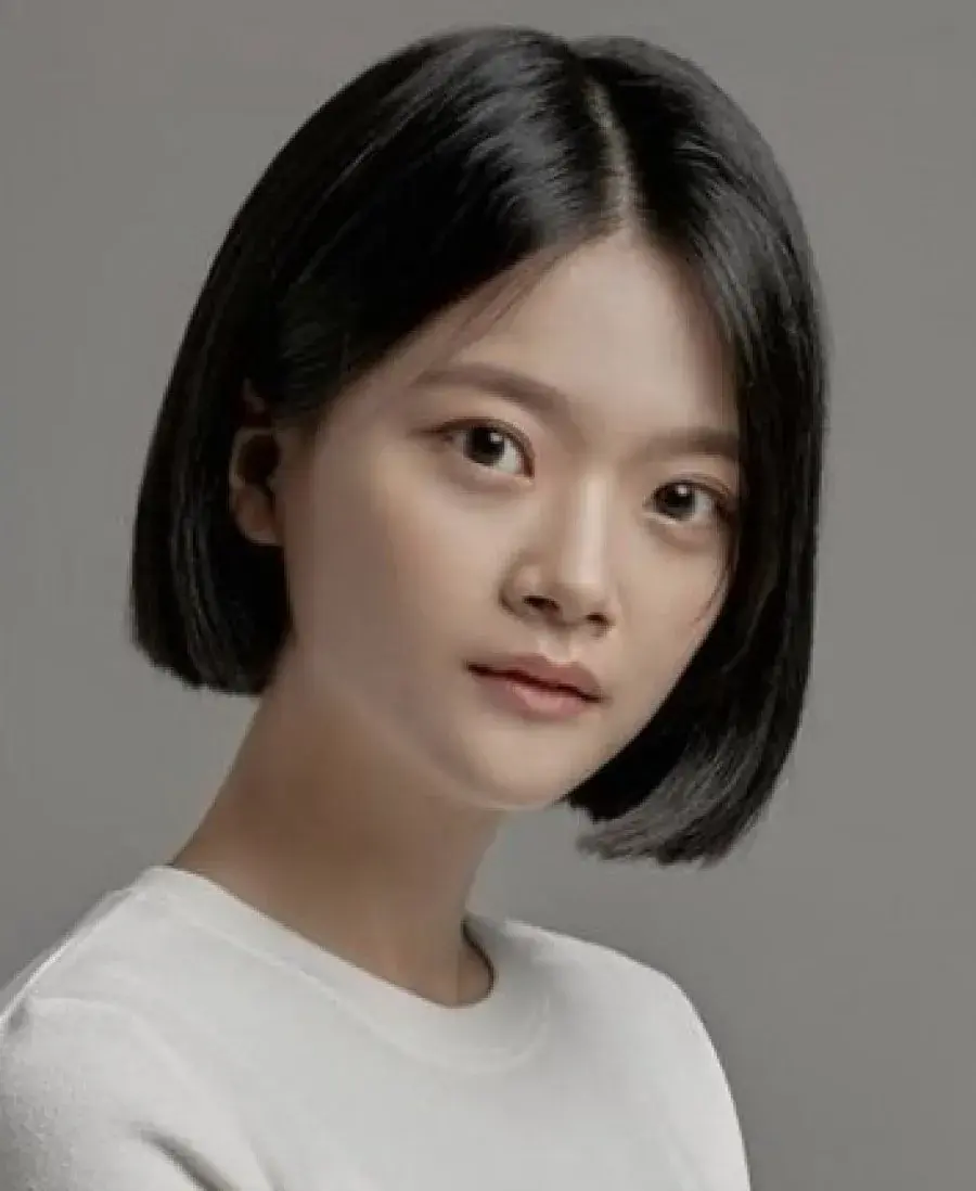 بیوگرافی Moon Ha Yeon