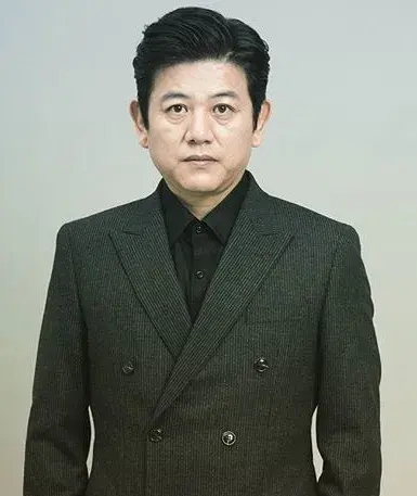 بیوگرافی Moon Jung Dae