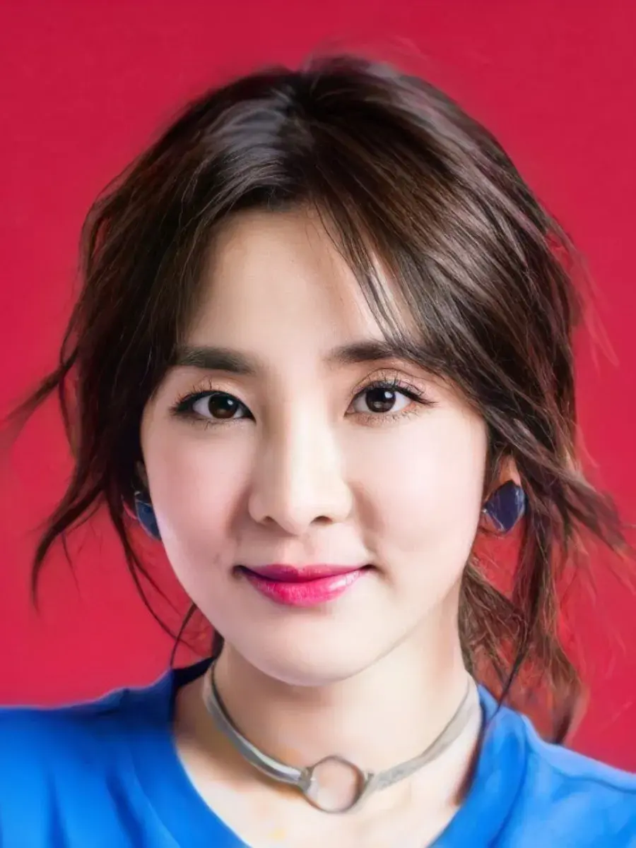 بیوگرافی Park Sandara