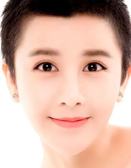 بیوگرافی Xia Zi Tong