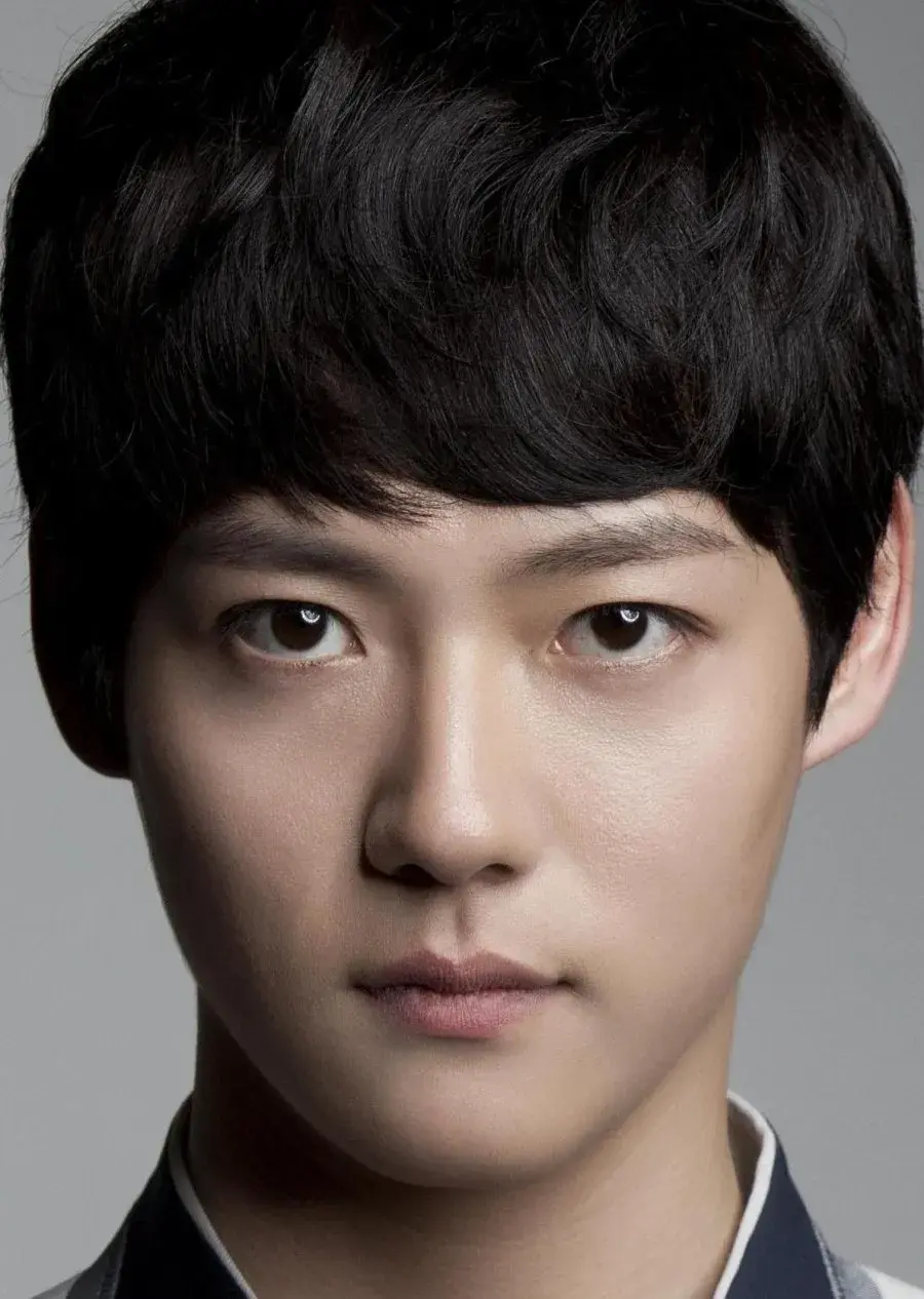 بیوگرافی Kim Dong Seok