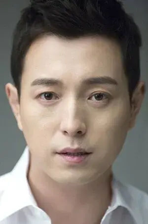 بیوگرافی Jung Sung Il