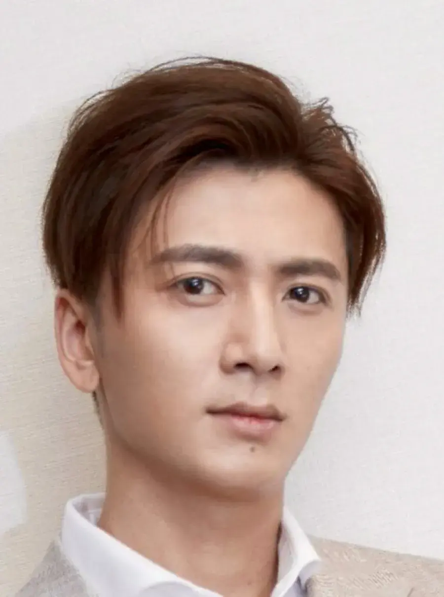 بیوگرافی Gao Yi Qing