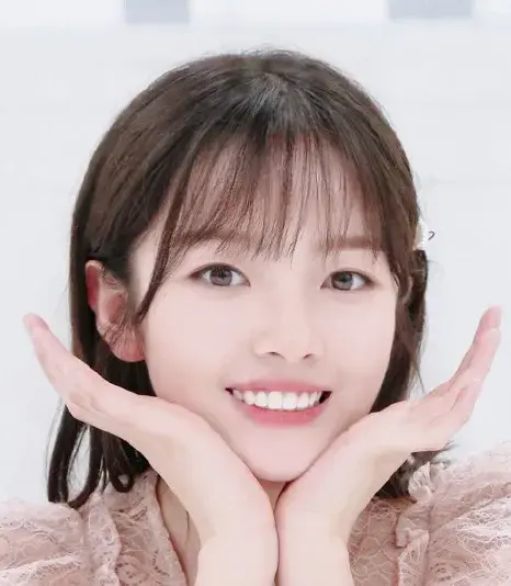 بیوگرافی Zhu Lin Yu