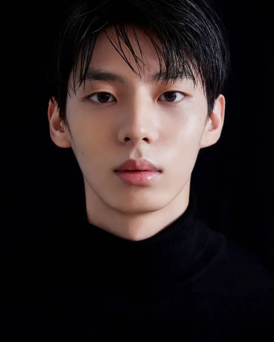 بیوگرافی Kim Eo Jin