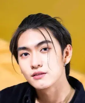 بیوگرافی Sermsongwittaya Chaikamon