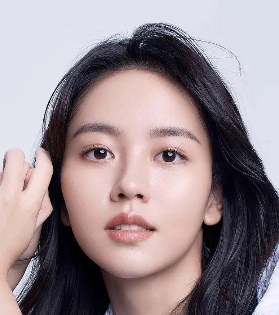 بیوگرافی Kim So Hyun