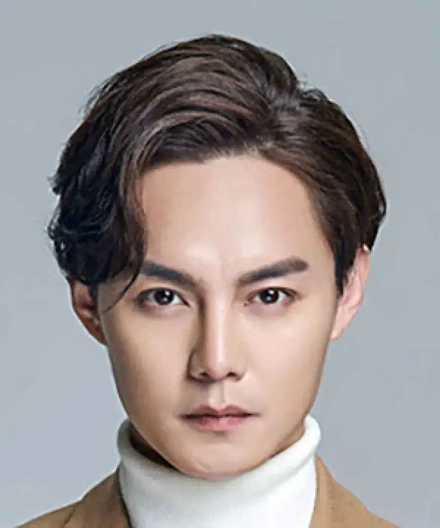 بیوگرافی Tan Jun Peng