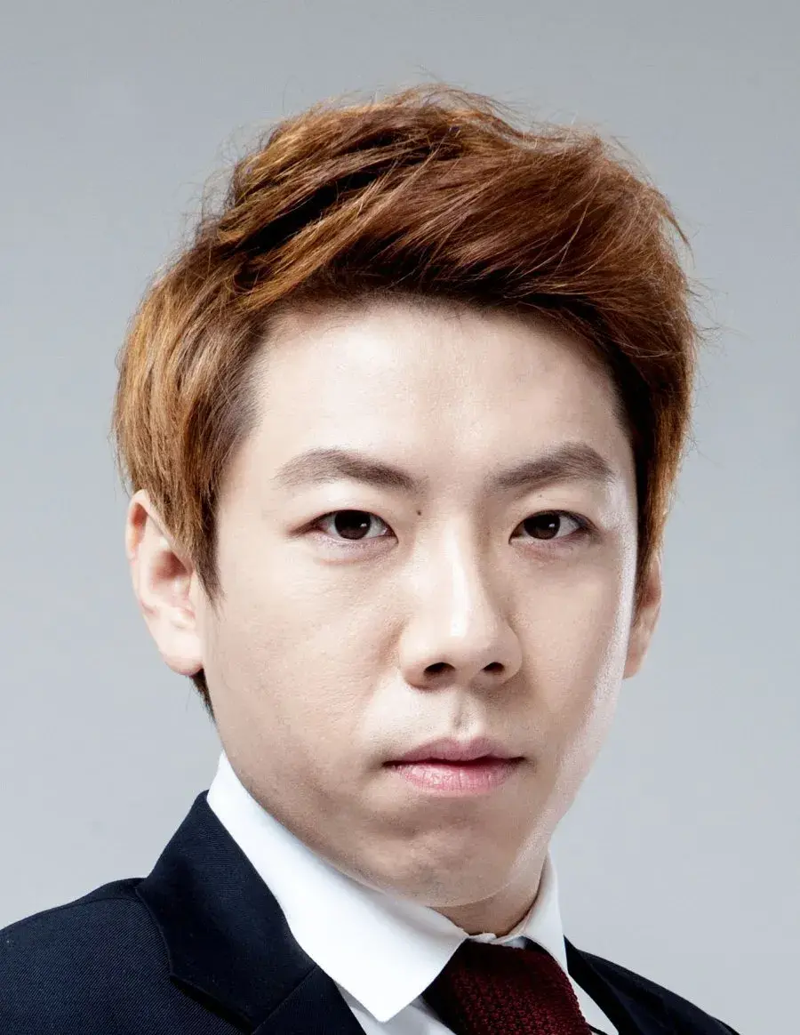 بیوگرافی Yang Se Chan