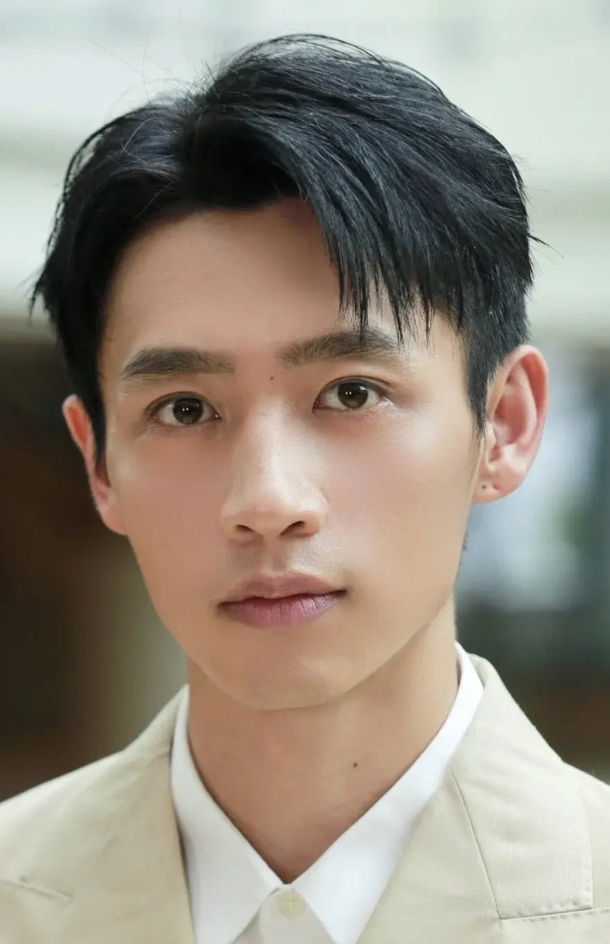 بیوگرافی Wei Chen