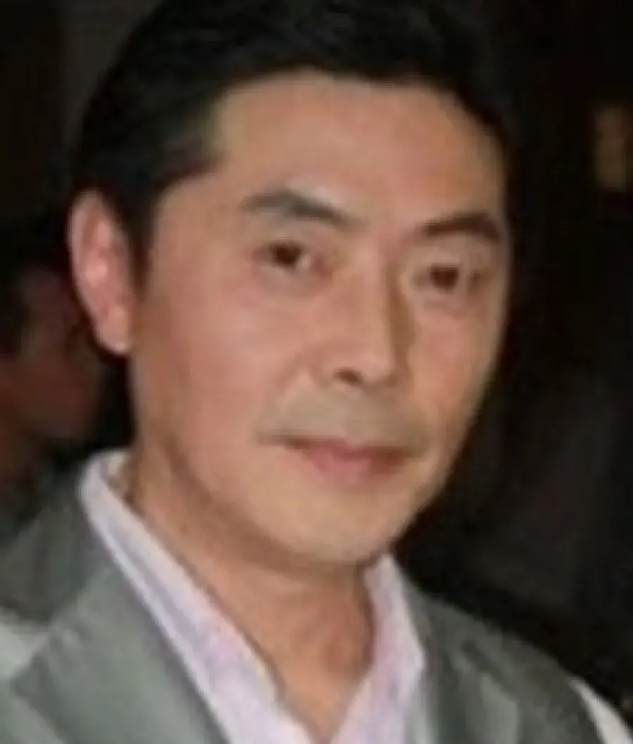 بیوگرافی Zheng Xiao Zhong
