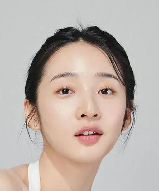 بیوگرافی Lee Mu