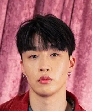 بیوگرافی Sung Hwan Kwon