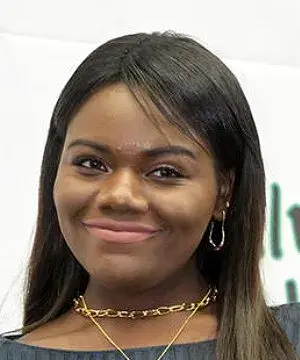 بیوگرافی Yiombi Patricia Thona