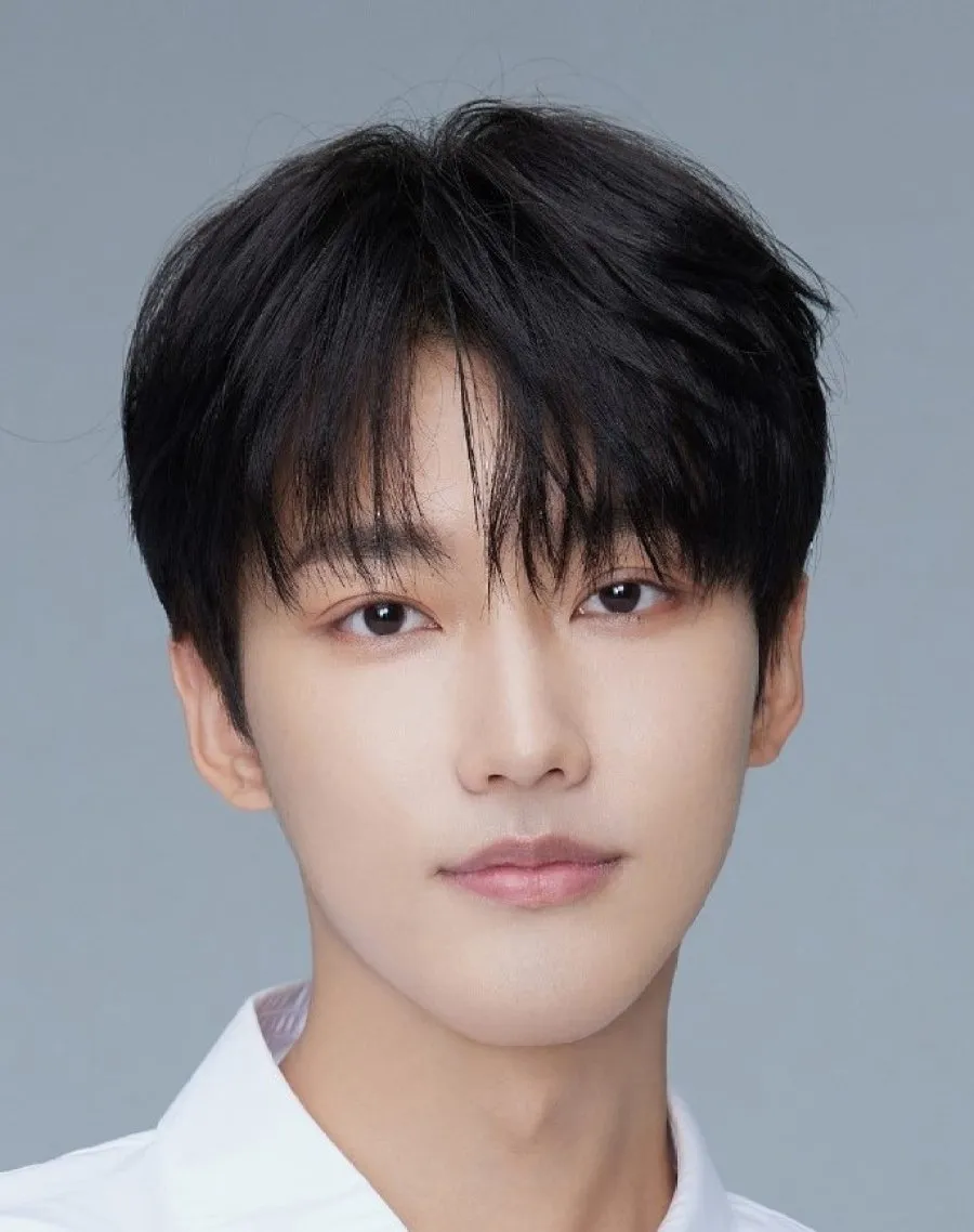 Shi Ming Ze