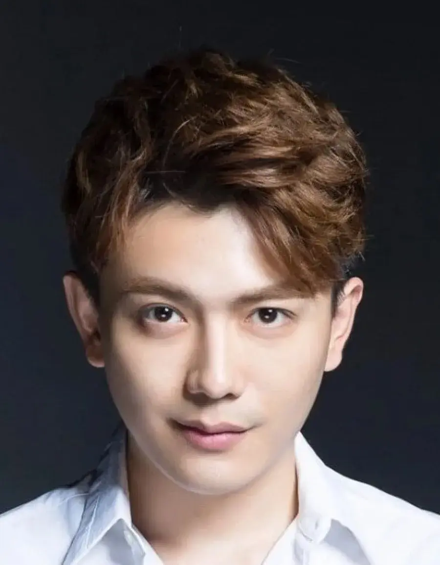 بیوگرافی Li Ting Zhe