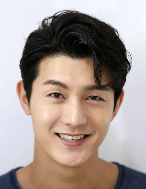 بیوگرافی Lee Ki Woo