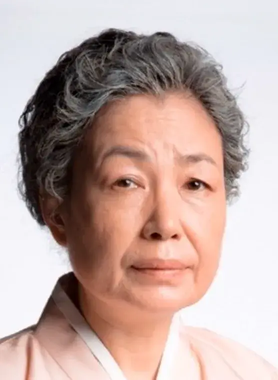بیوگرافی Lee Yong Yi