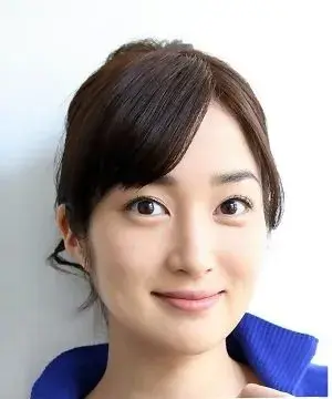 بیوگرافی Takanashi Mari