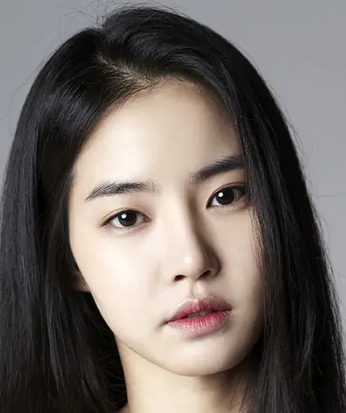 بیوگرافی Hwang Seung Eon