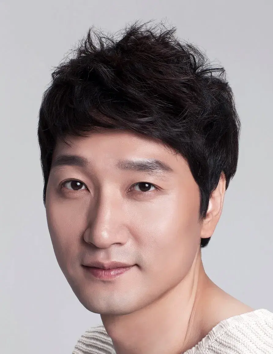 بیوگرافی Lee Seok Jun