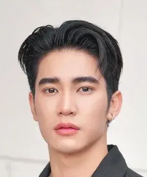 بیوگرافی Tawapee Yotsawat