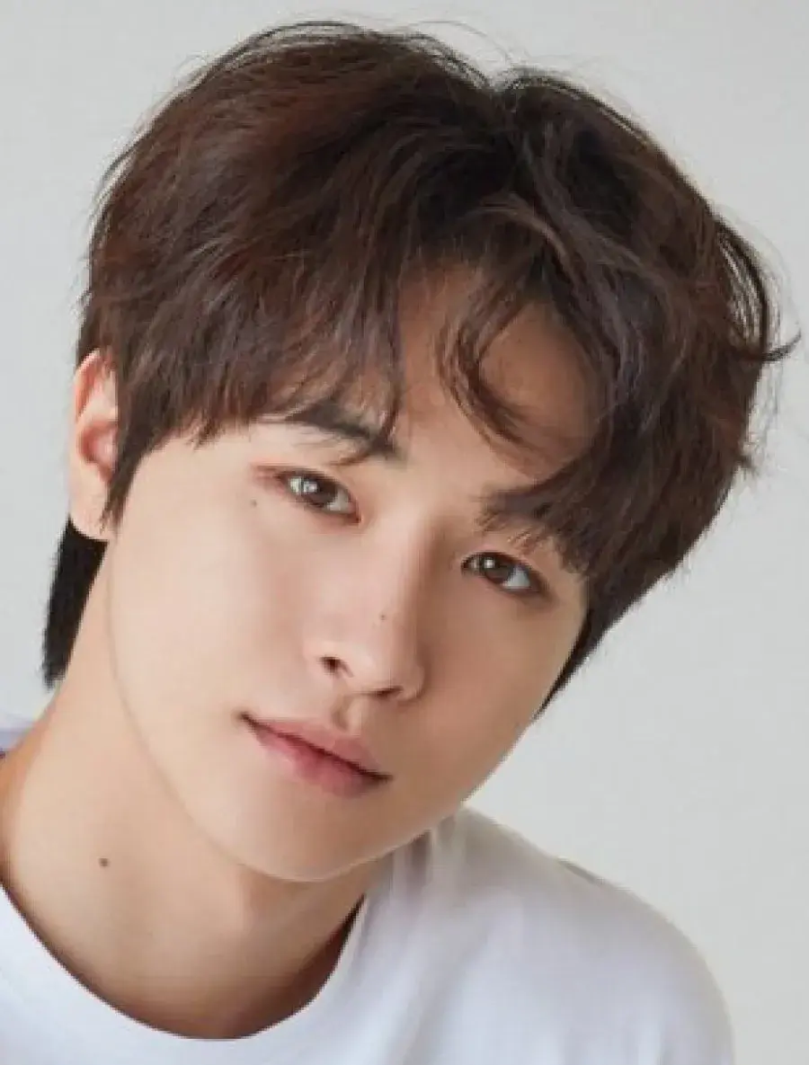 بیوگرافی Park Sang Nam