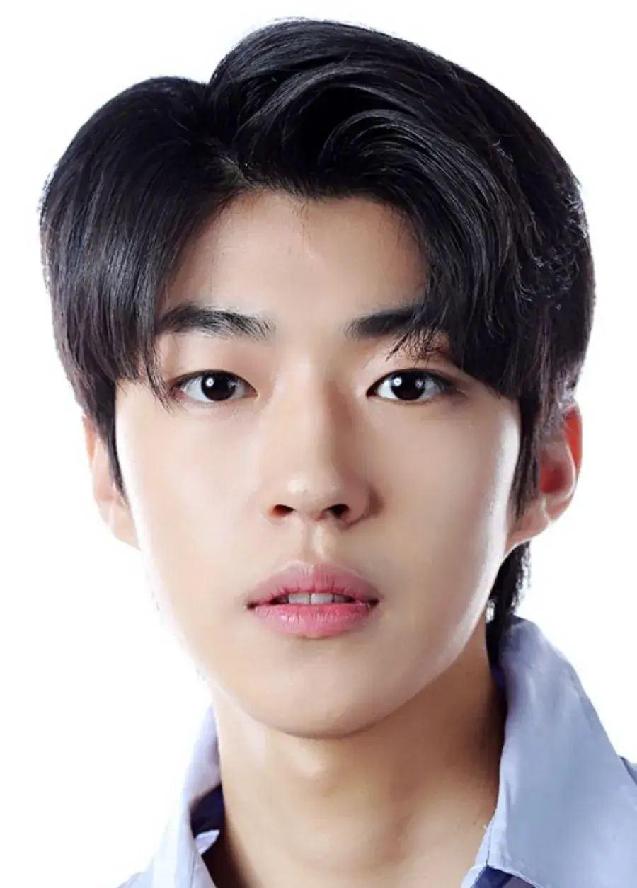 بیوگرافی Sung Chul Baek