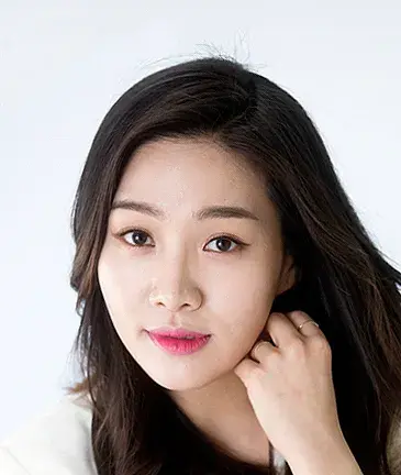 بیوگرافی Choi Moon Kyung