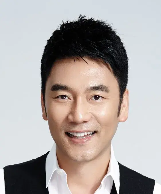 بیوگرافی Lin Yi Lun