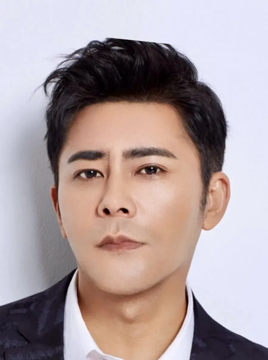 بیوگرافی Zong Feng Yan