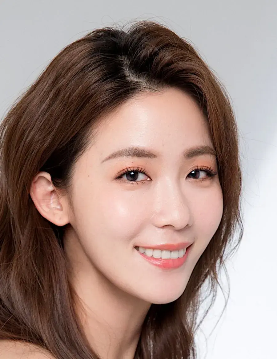 بیوگرافی Hong Zi Han