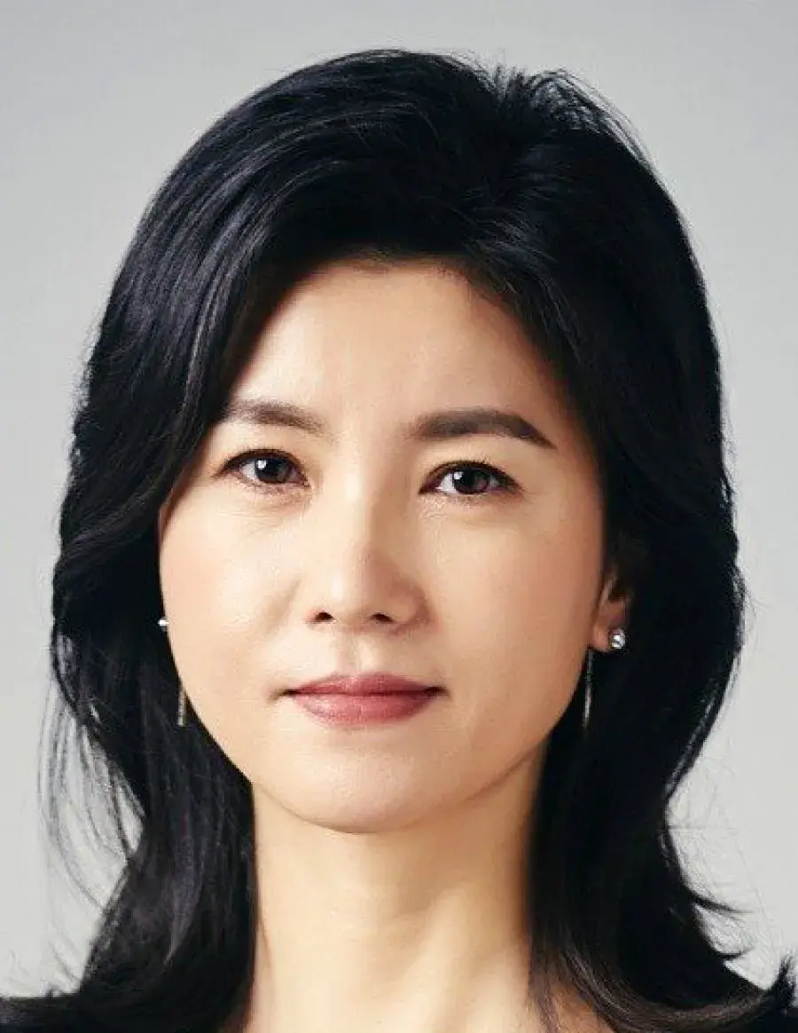 بیوگرافی Lee Seung Yeon