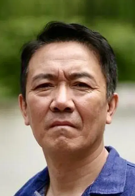 بیوگرافی Li You Bin