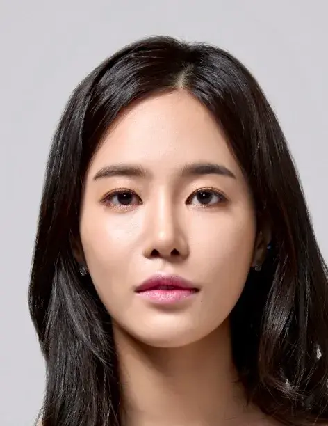 بیوگرافی Jung Hae Na