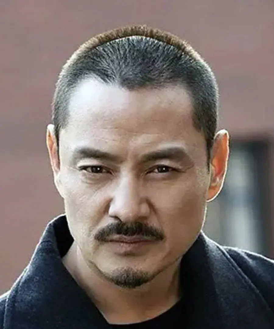 بیوگرافی Yin Zhu Sheng