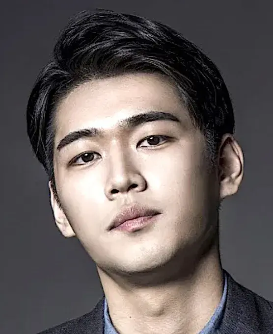 بیوگرافی Kwon Hyuk Hyun