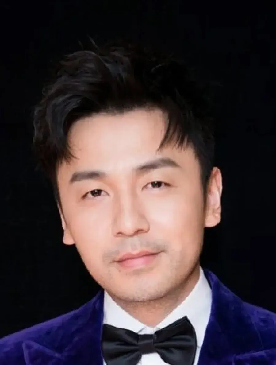 بیوگرافی Lei Jia Yin