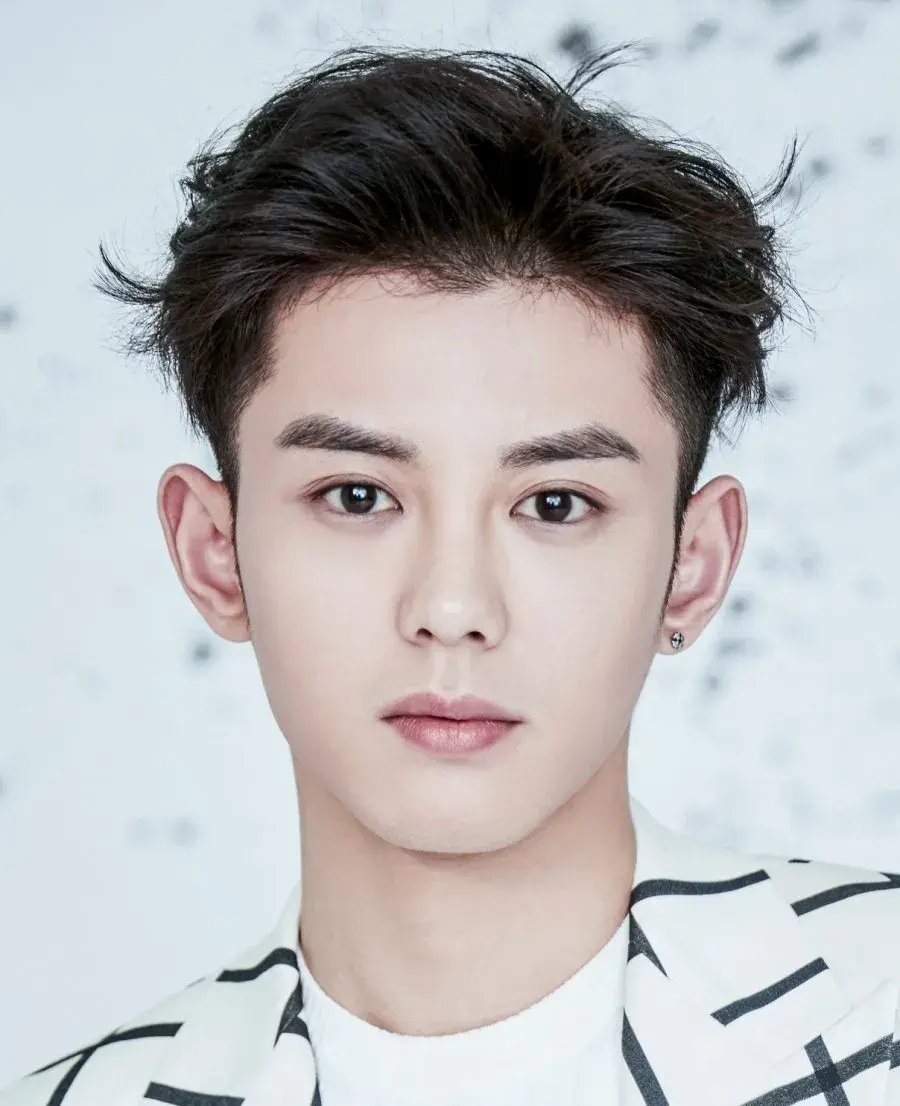 بیوگرافی Lan Bo